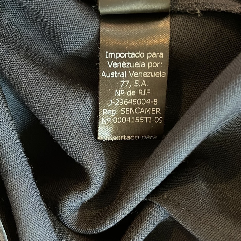 Carolina Herrera Black Polyester Side Zip Pant NWT - Picture 9 of 10